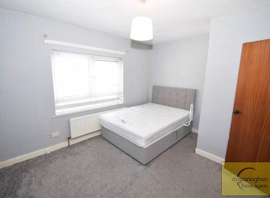 92 Beechmount Parade, Falls Road, Belfast, BT12 7LX