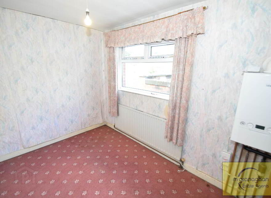 92 Beechmount Parade, Falls Road, Belfast, BT12 7LX