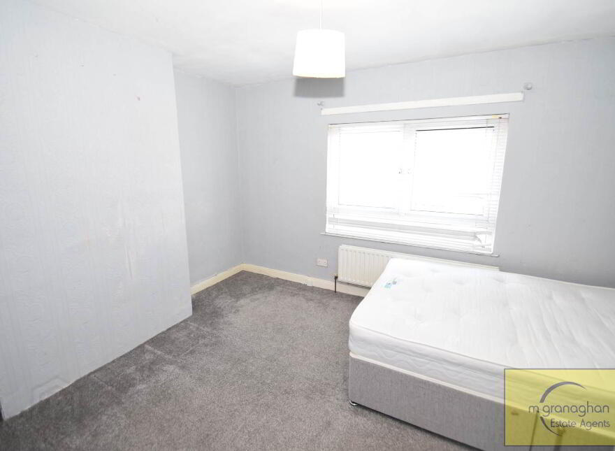 92 Beechmount Parade, Falls Road, Belfast, BT12 7LX