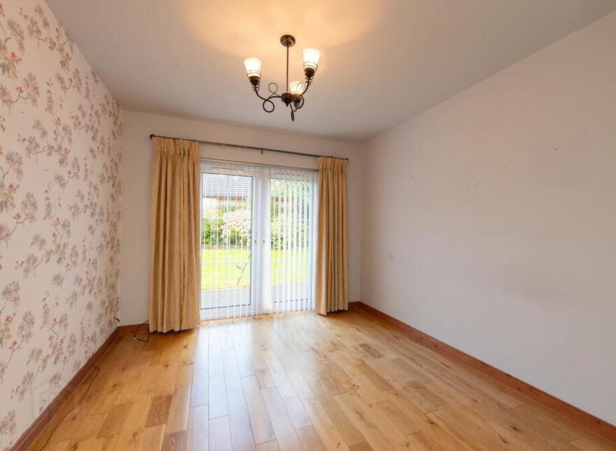 51 Lynda Farm, Jordanstown, Newtownabbey, BT37 0AX