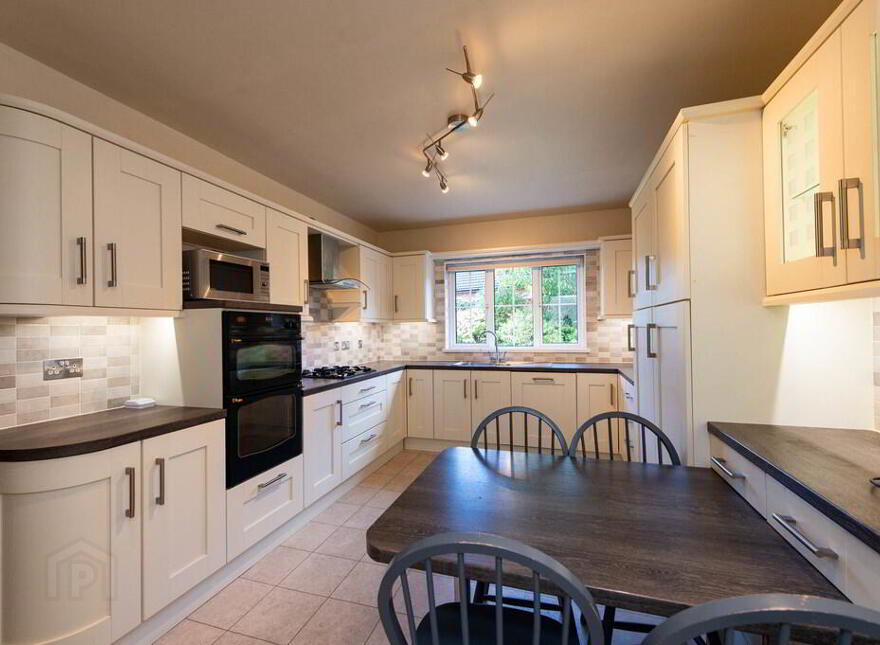 51 Lynda Farm, Jordanstown, Newtownabbey, BT37 0AX