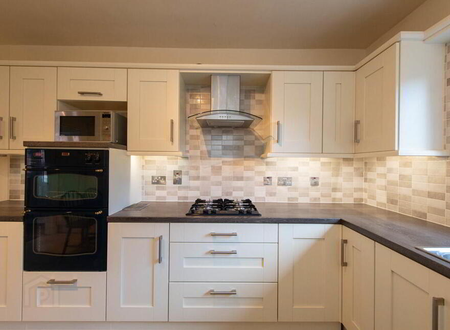 51 Lynda Farm, Jordanstown, Newtownabbey, BT37 0AX