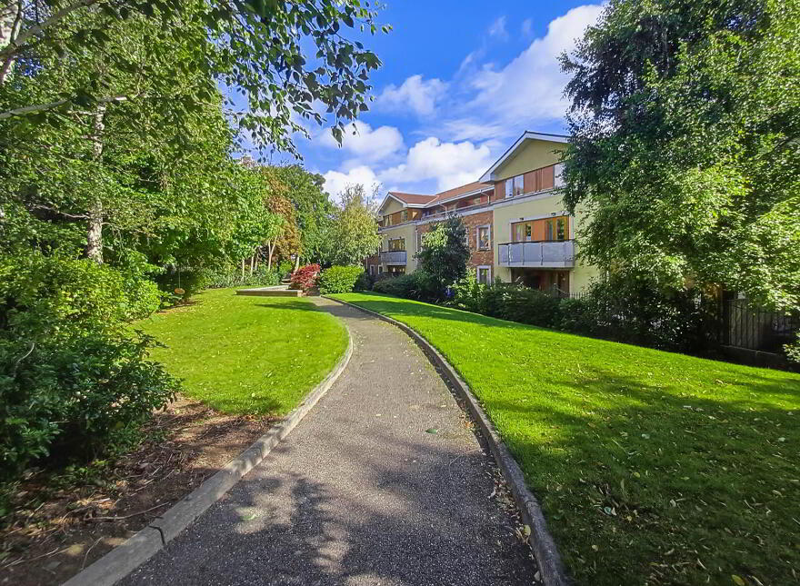 22 Stanford, Harlech Grove, Ardilea, Clonskeagh, Dublin, D14D445