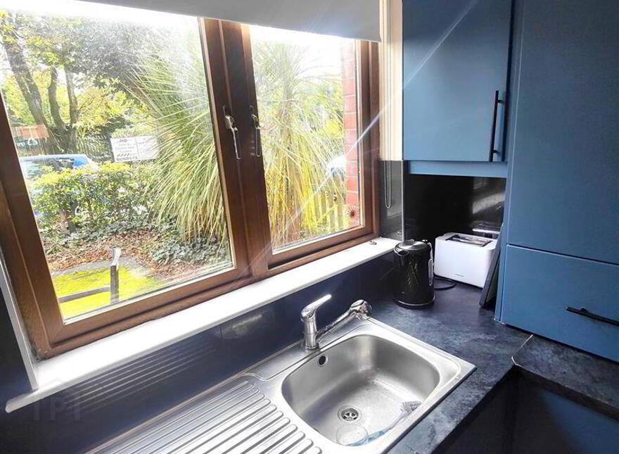 205 Alexandra Park Avenue, Belfast, BT15 3GB