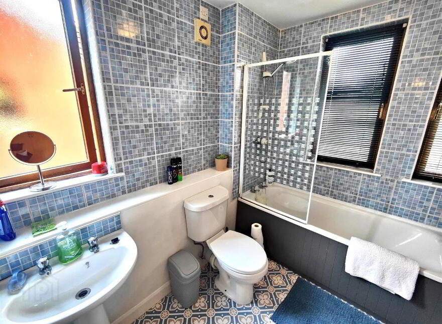 205 Alexandra Park Avenue, Belfast, BT15 3GB