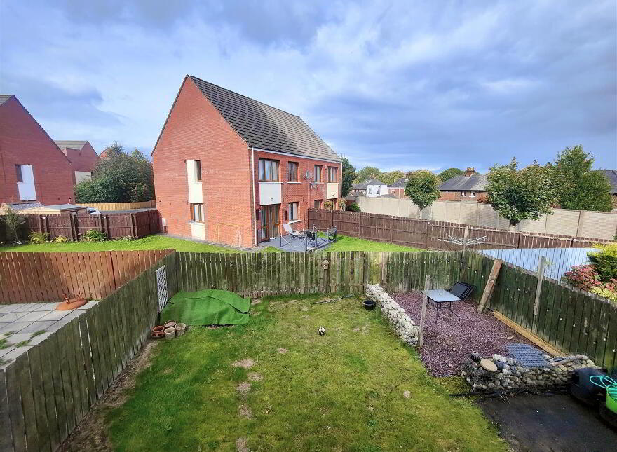 205 Alexandra Park Avenue, Belfast, BT15 3GB
