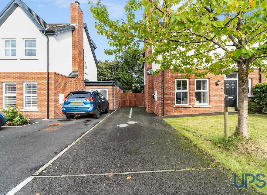 4 Forest Lane, Off Forest Park, Upper Dunmurry Lane, Belfast, BT17 0YP