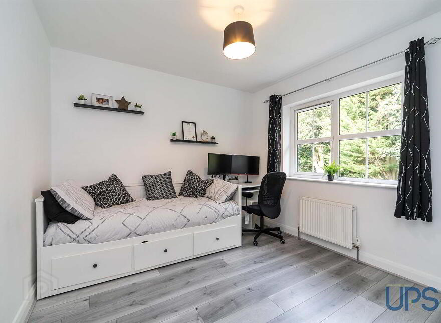4 Forest Lane, Off Forest Park, Upper Dunmurry Lane, Belfast, BT17 0YP