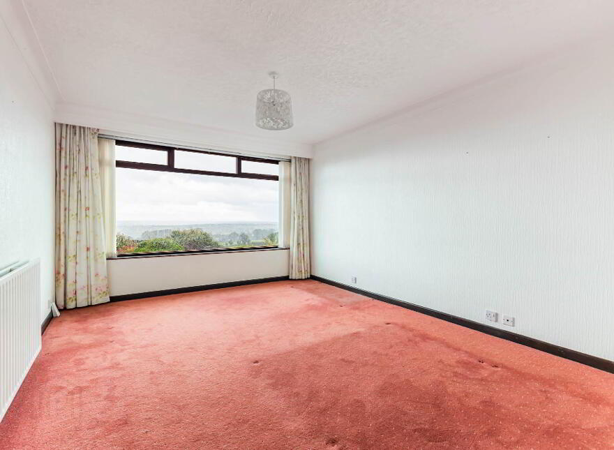 6 Whinney Hill, Lisburn, BT28 3UZ
