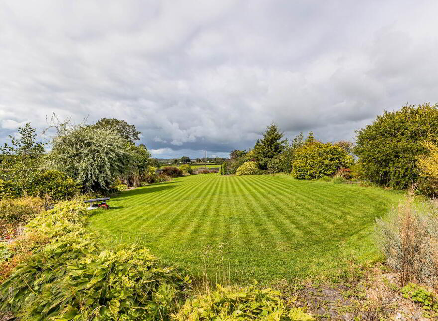 6 Whinney Hill, Lisburn, BT28 3UZ