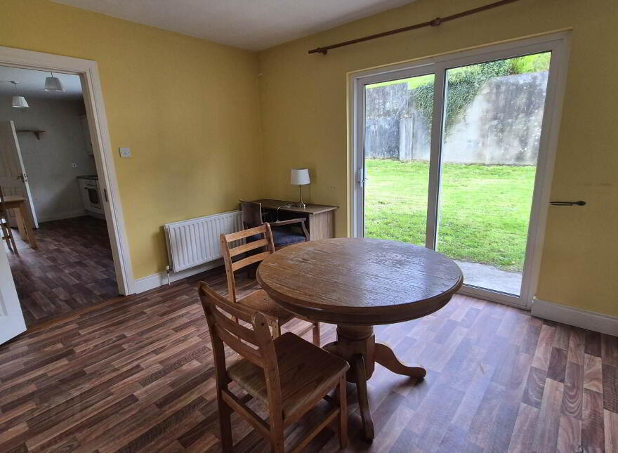 77 Glenoughty Close, Letterkenny, F92V2H4