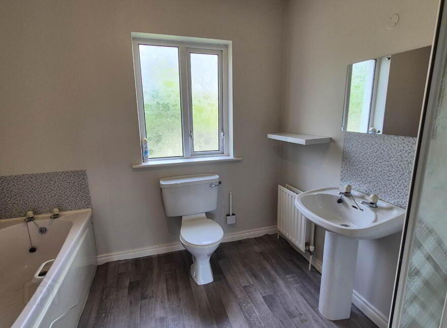 77 Glenoughty Close, Letterkenny, F92V2H4