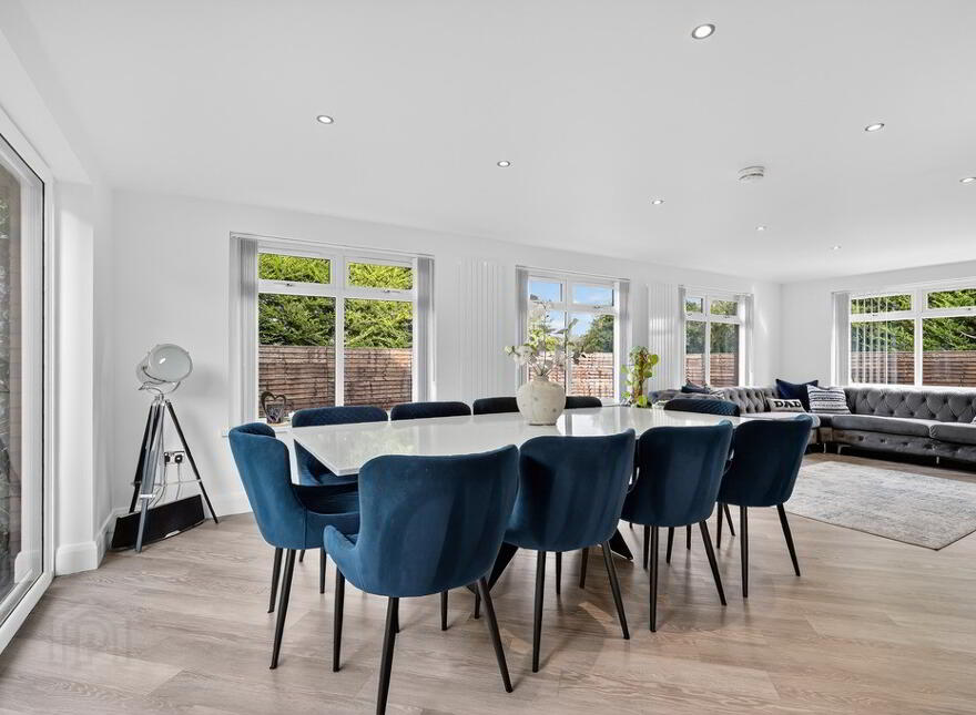 11 Love Lane, Carrickfergus, BT38 8SL