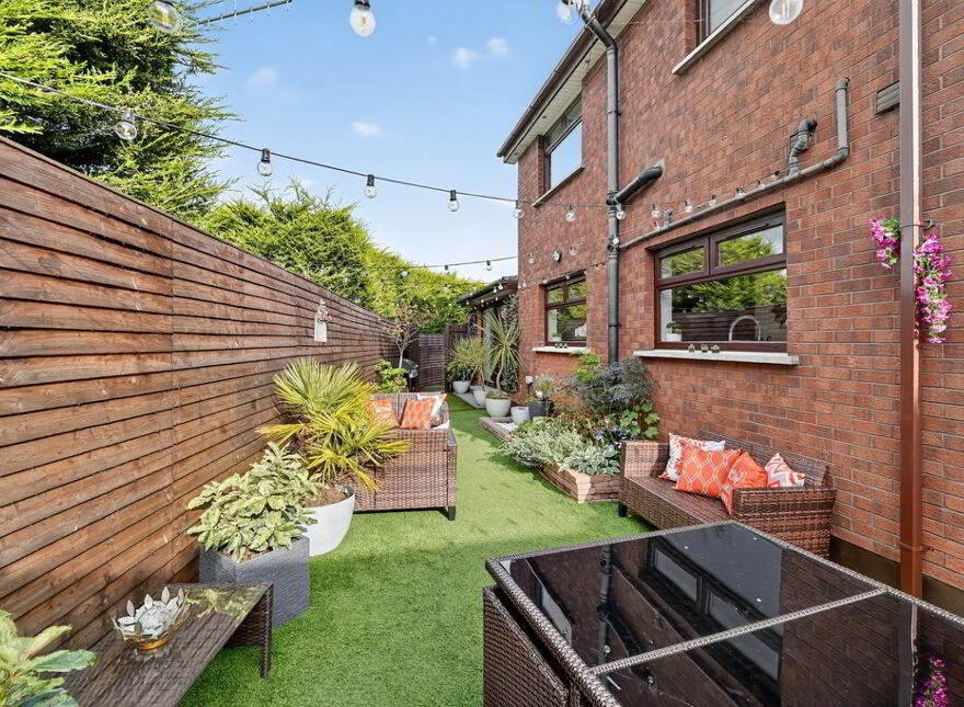 11 Love Lane, Carrickfergus, BT38 8SL