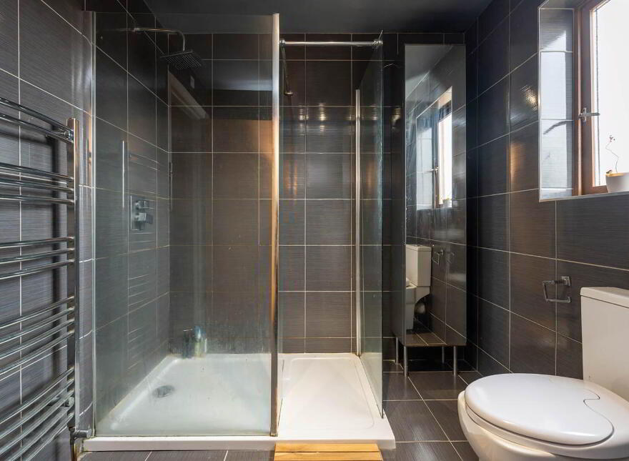 2 Kinnegar Close, Kinnegar Drive, Holywood, BT18 9JH