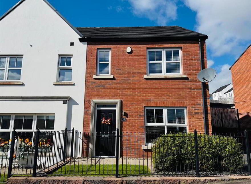18 Birch Hill, Waterside, Derry / Londonderry, BT47 2FJ