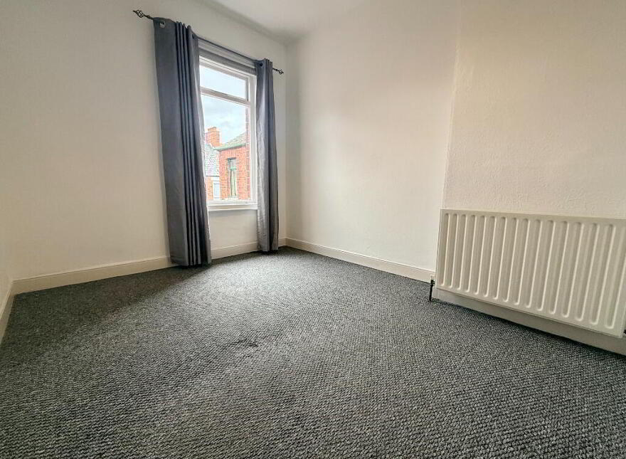 200 Ravenhill Avenue, Belfast, BT6 8LL