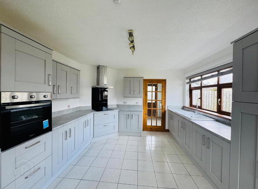 16 Rushcroft Park, Waterside, L'Derry, BT47 5WF