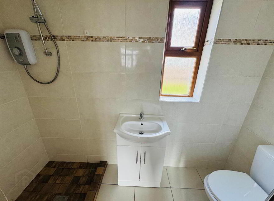 16 Rushcroft Park, Waterside, L'Derry, BT47 5WF