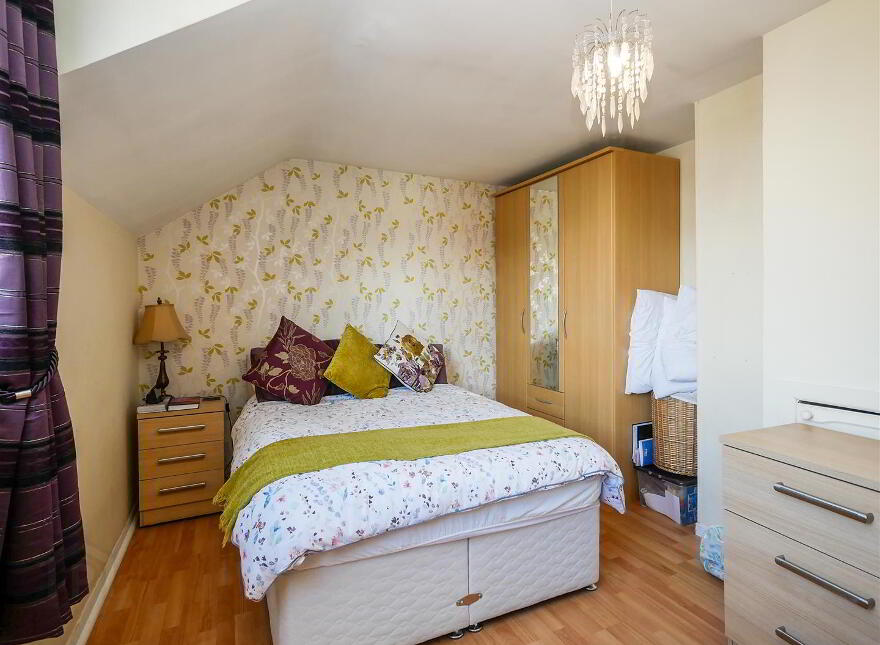 8 Castlerobin Road, Belvoir Park, Belfast, BT8 7DW