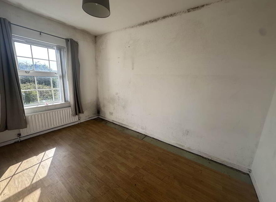 14 Regents Park, Larne, BT40 1DA