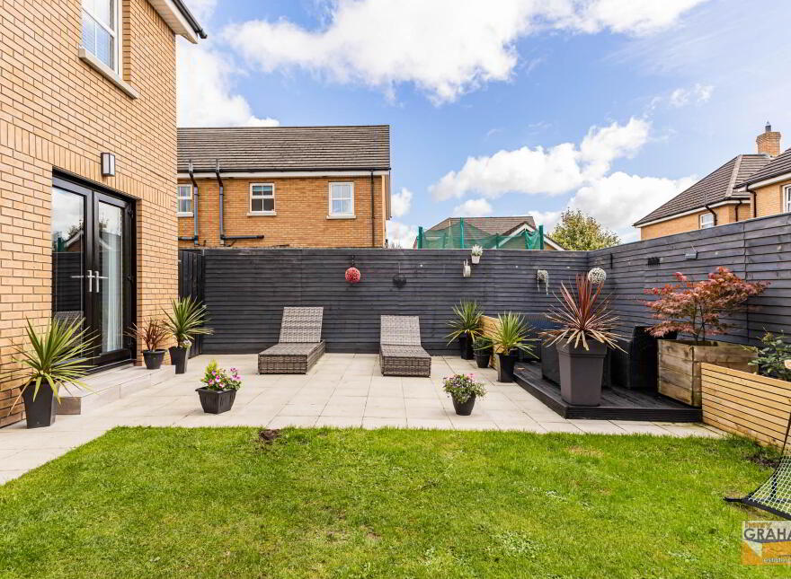 14 Mornington Place, Lisburn, BT28 2WR