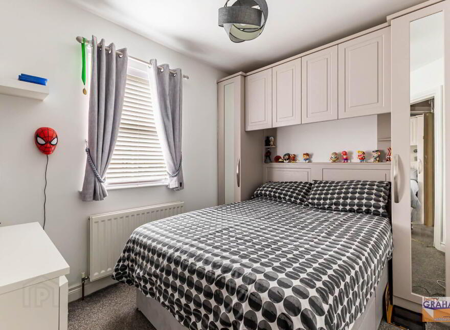 14 Mornington Place, Lisburn, BT28 2WR