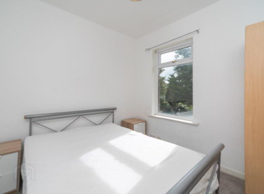 76 Ashley Avenue, Belfast, BT9 7BU