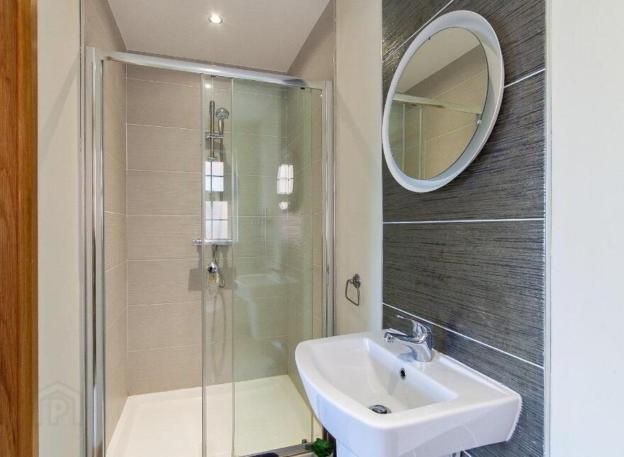 3 The Cairn, Upper Station Road, Greenisland, Carrickfergus, BT38 8ZT