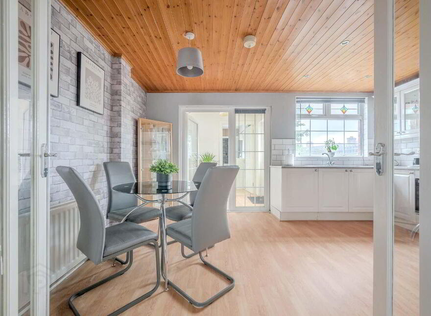 36 Connsbrook Avenue, Belfast, BT4 1JT