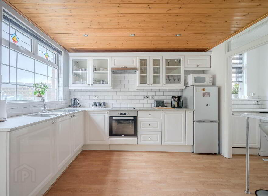 36 Connsbrook Avenue, Belfast, BT4 1JT