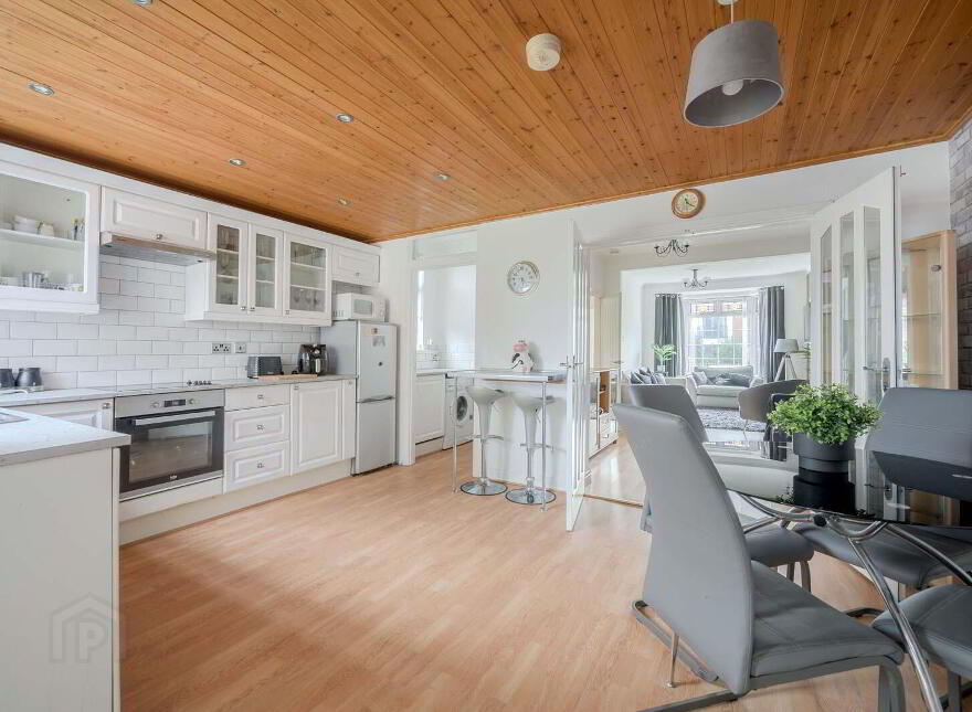36 Connsbrook Avenue, Belfast, BT4 1JT
