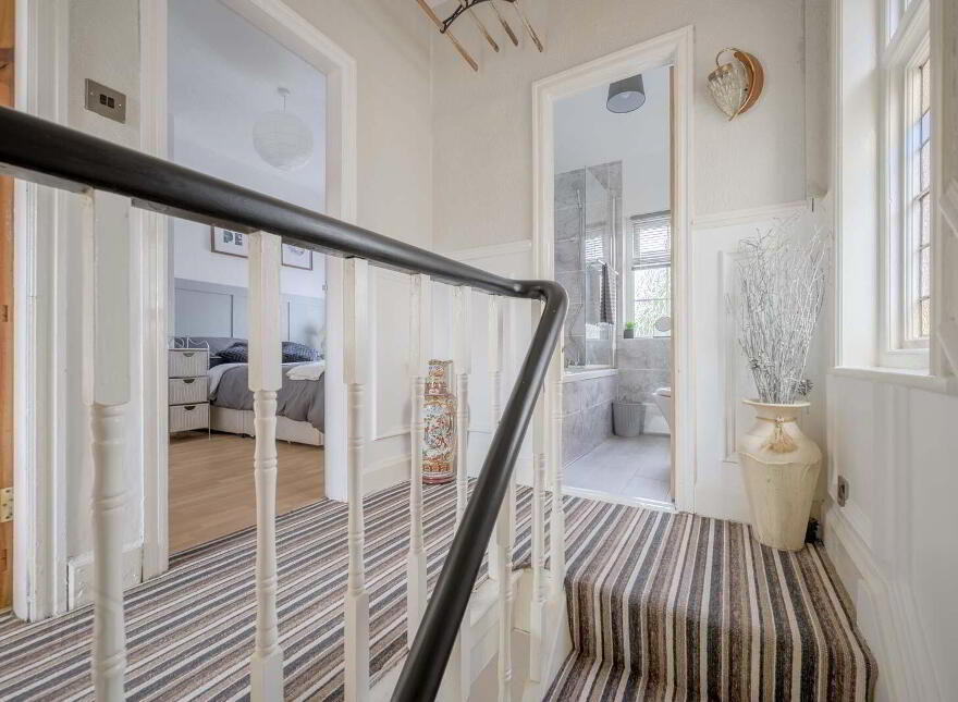 36 Connsbrook Avenue, Belfast, BT4 1JT