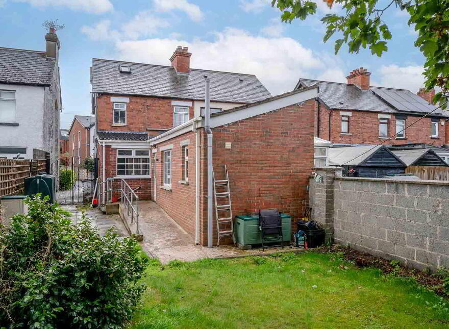 36 Connsbrook Avenue, Belfast, BT4 1JT