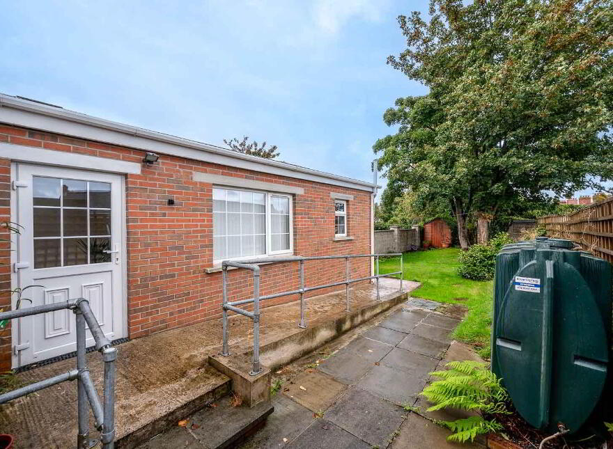 36 Connsbrook Avenue, Belfast, BT4 1JT
