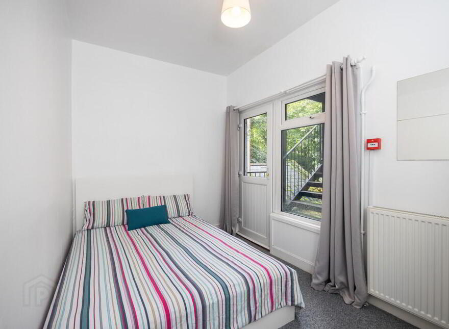 Apartment 4 1 Sandown Park, Belfast, BT5 6JP