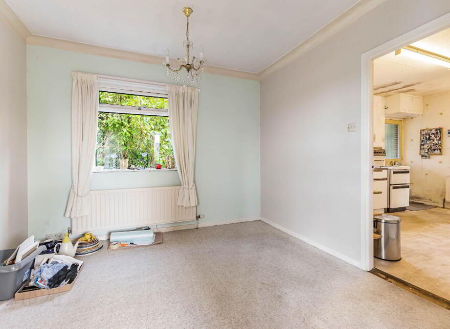 8 Thorndale Road South, Carryduff, Belfast, BT8 8HN