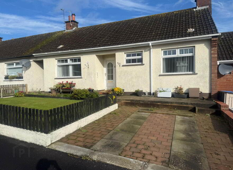 1 Springwell Gardens, Groomsport, Bangor, BT19 6LQ photo