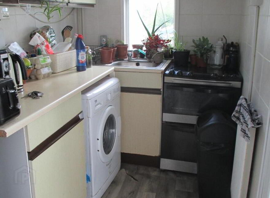 Joanmount Gardens, Belfast, BT14 6NX