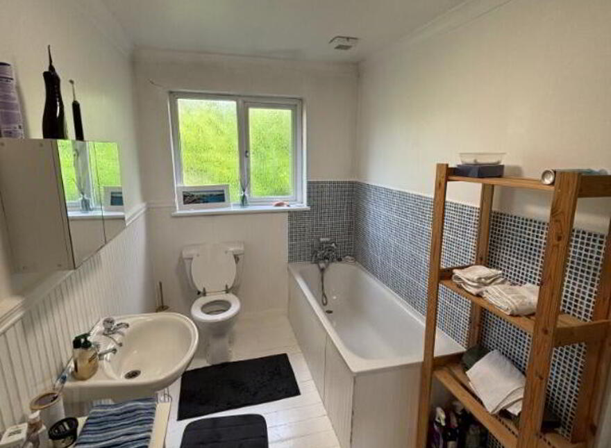1 Carnbrae Park, Belfast, BT8 6TP