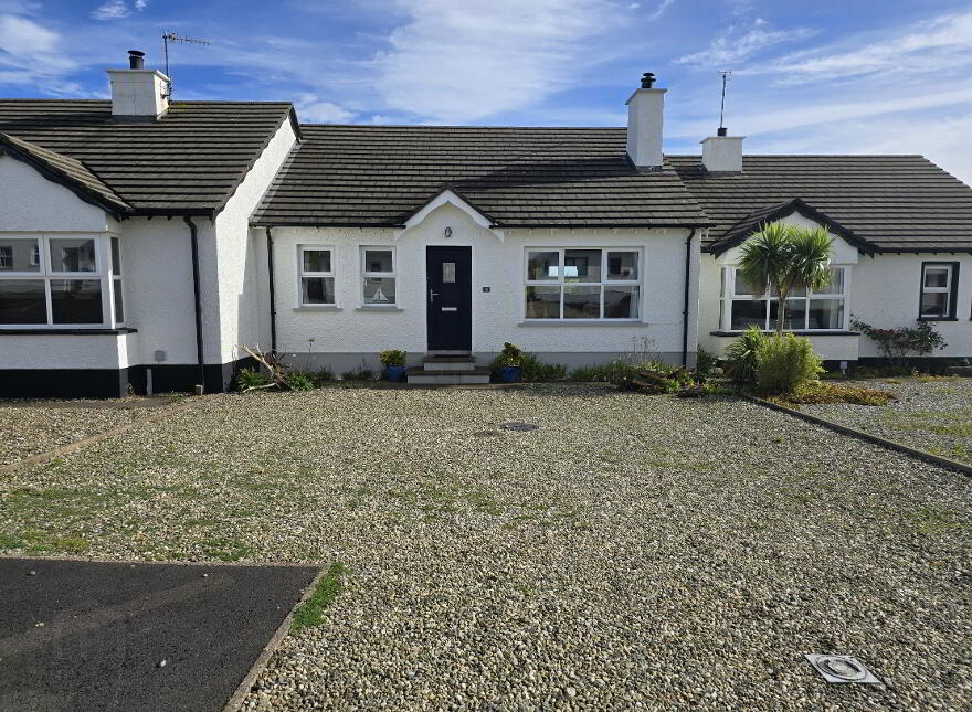 38 Benbane Park, Portballintrae, Bushmills, BT57 8BP