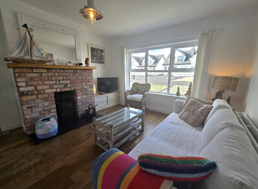 38 Benbane Park, Portballintrae, Bushmills, BT57 8BP