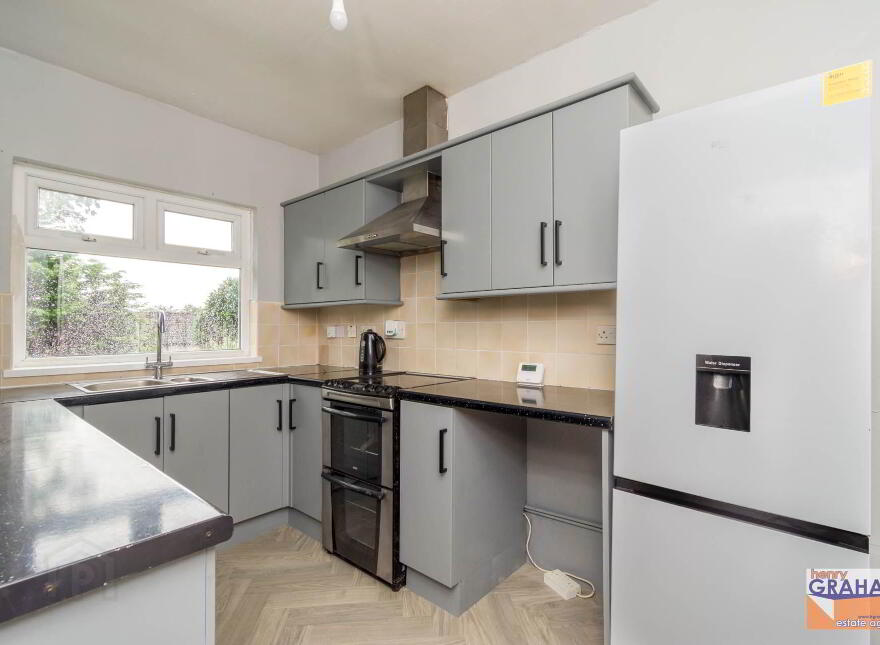 30 Wesley Street, Lisburn, BT27 4TB