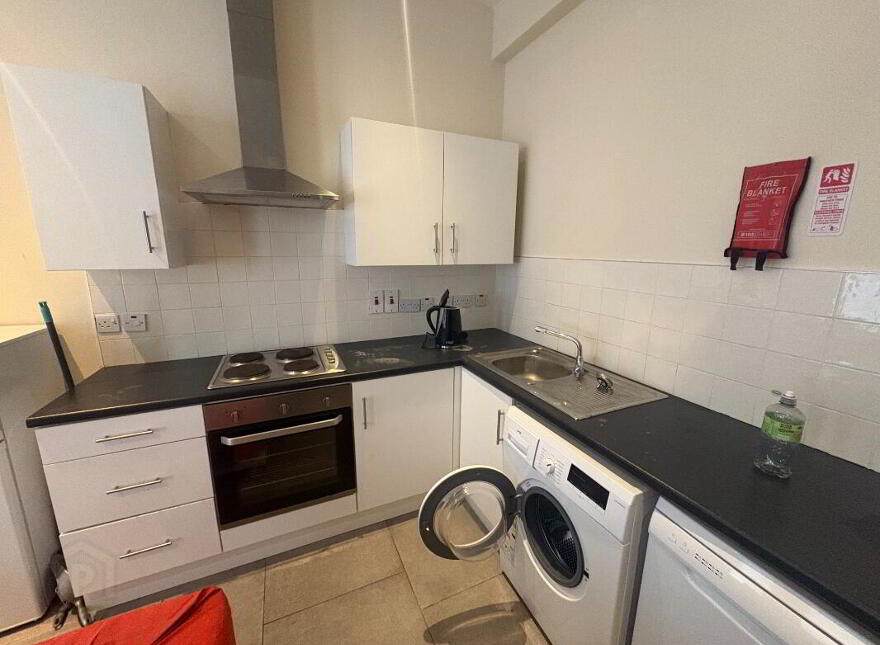 Apt 1, 104 Wellesley Avenue, Belfast, BT9 6DH