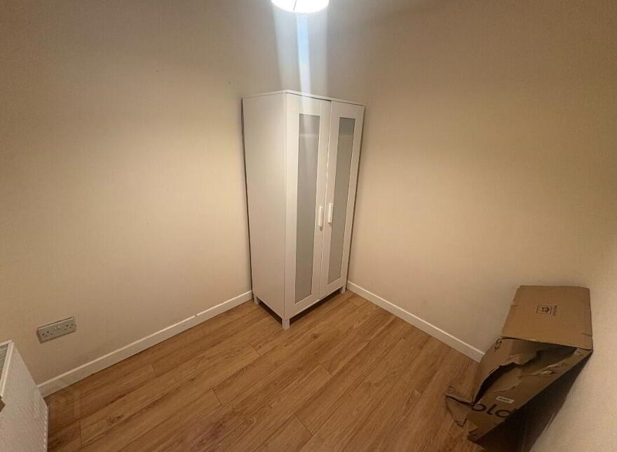 Apt 1, 104 Wellesley Avenue, Belfast, BT9 6DH