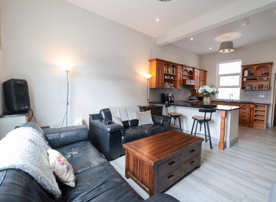 16 Rugby Road, Belfast, BT7 1PS