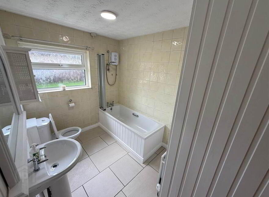 27 Cherrywood Grove, Newry, BT34 1JJ