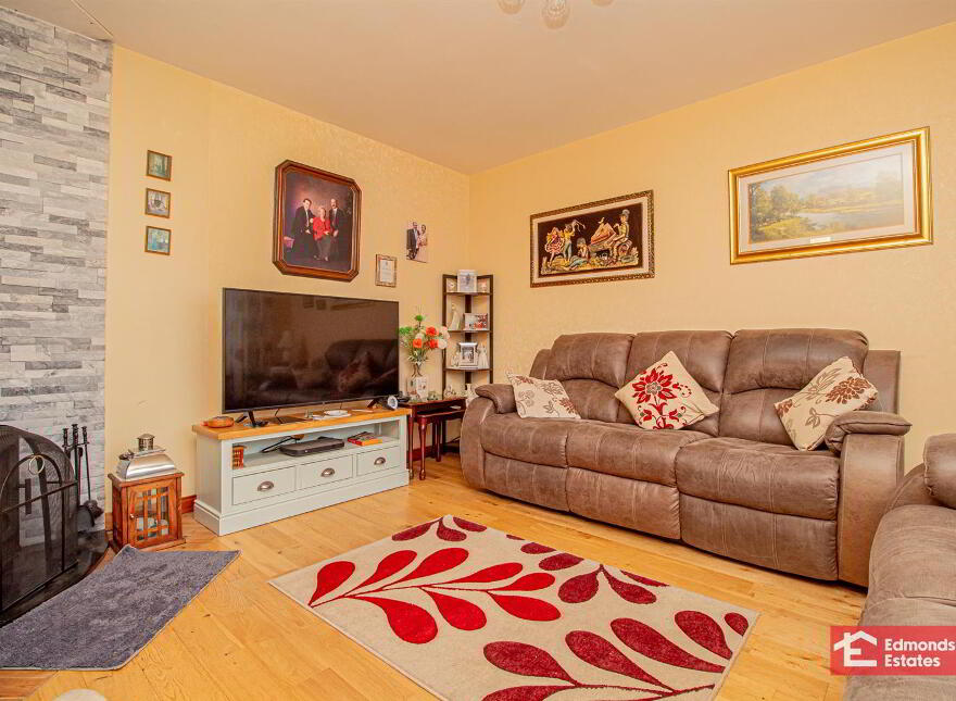 74 Grangegorm Drive, Ballymena, BT42 2EF