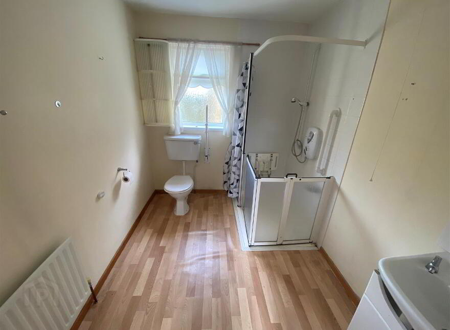 25 Skipperstone Road, Bangor, BT20 4ES