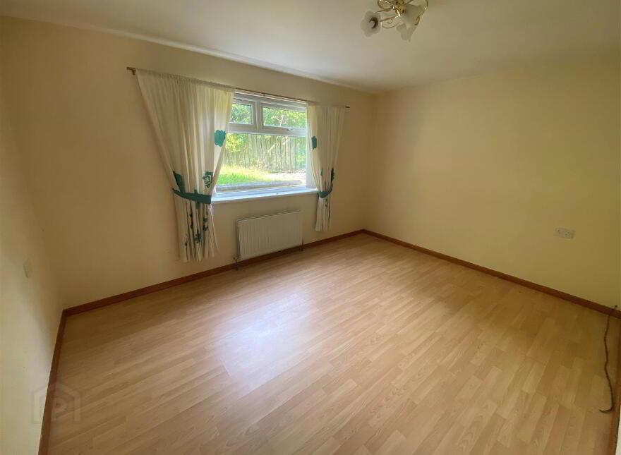 25 Skipperstone Road, Bangor, BT20 4ES